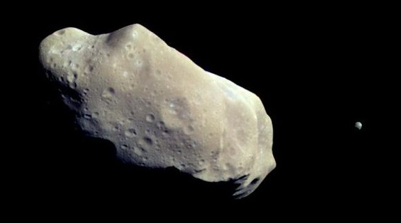 Asteroid Ida mit seinem Mond Dactyl